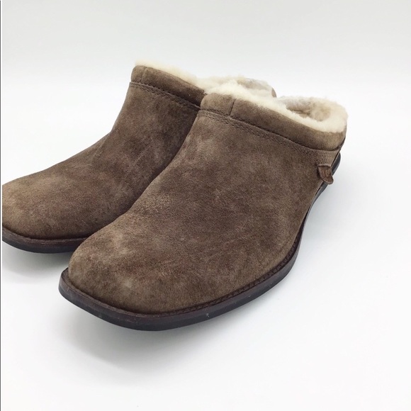 UGG Shoes - UGG Brown Suede Leather Shearling Clogs 7